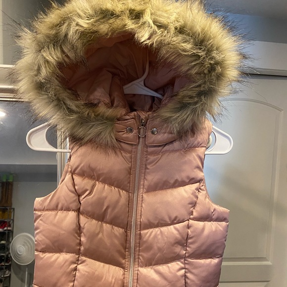 H&M Gold Rose , size M, girl vest - Picture 6 of 8